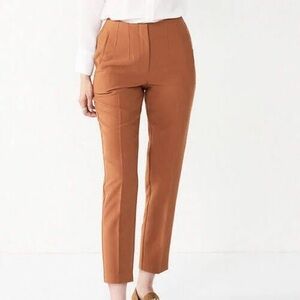 Never worn. Burnt orange Ninewest high rise tapered ankle straight dress pant.